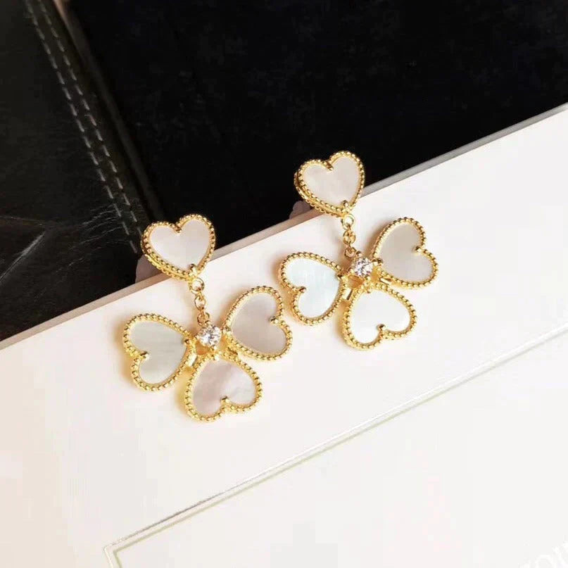 [Rani Jewelry]CLOVER SWEET WHITE MOP EARRINGS