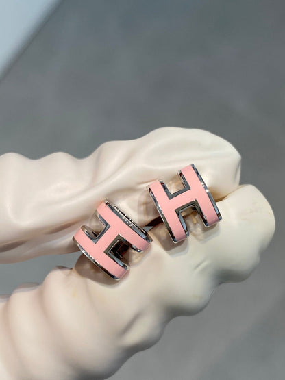 [Rani Jewelry]MINI POP H SILVER EARRINGS PINK