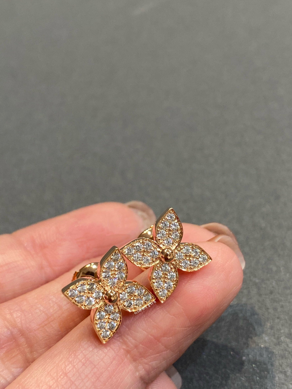 [Rani Jewelry]STAR DIAMOND EARRINGS