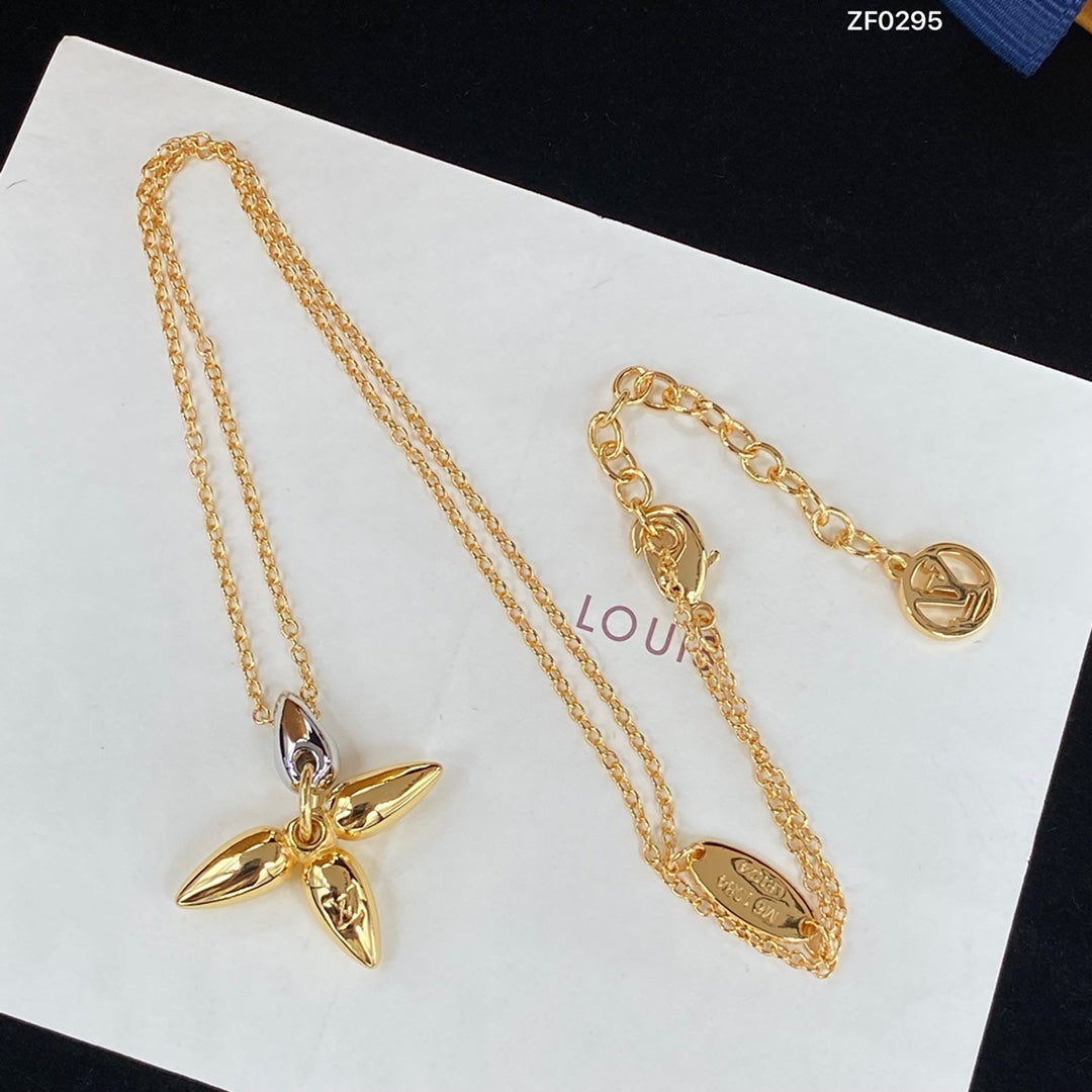 [Rani Jewelry]LOUISETTE PEDANT GOLD NECKLACE