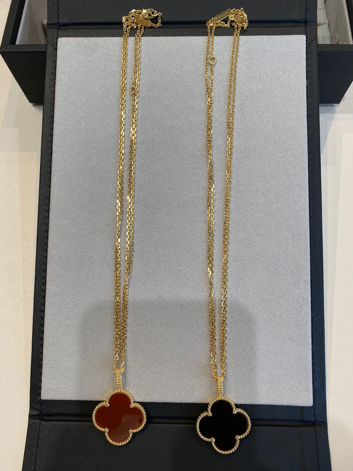 [Rani Jewelry]CLOVER 25MM NECKLACE GOLD CARNELIAN