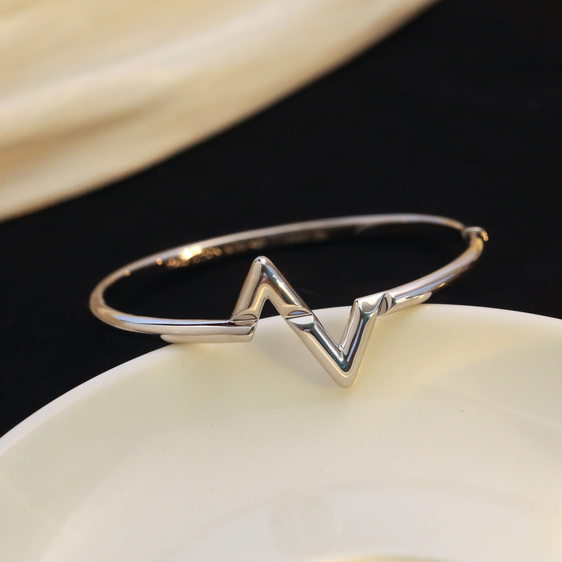 [Rani Jewelry]VOLTE UPSITE DOWN BRACELET