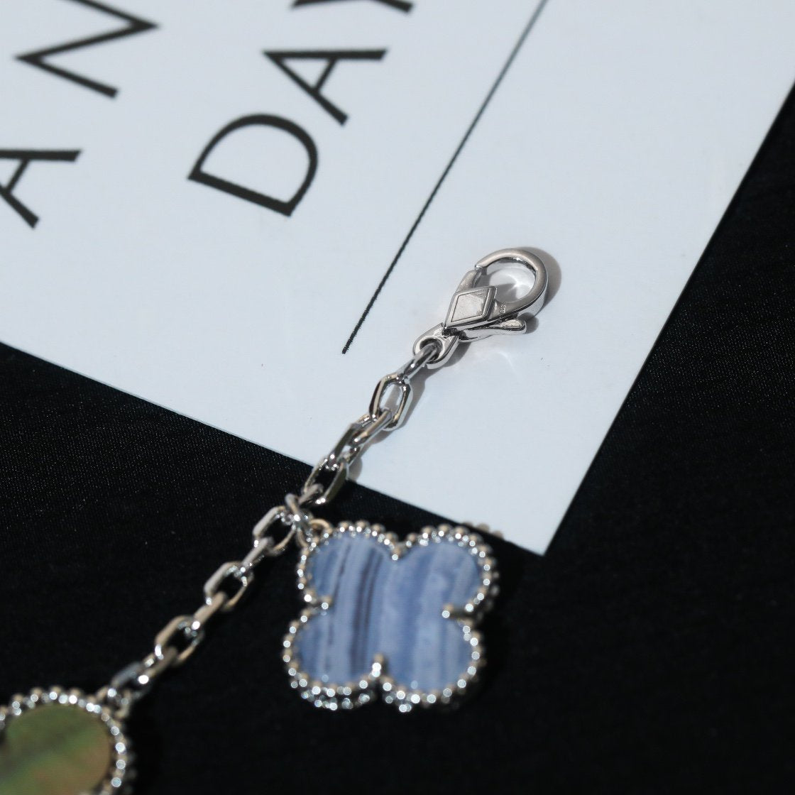 [Rani Jewelry]CLOVER BRACELET 5 MOTIFS MOP CHALCEDONY SILVER