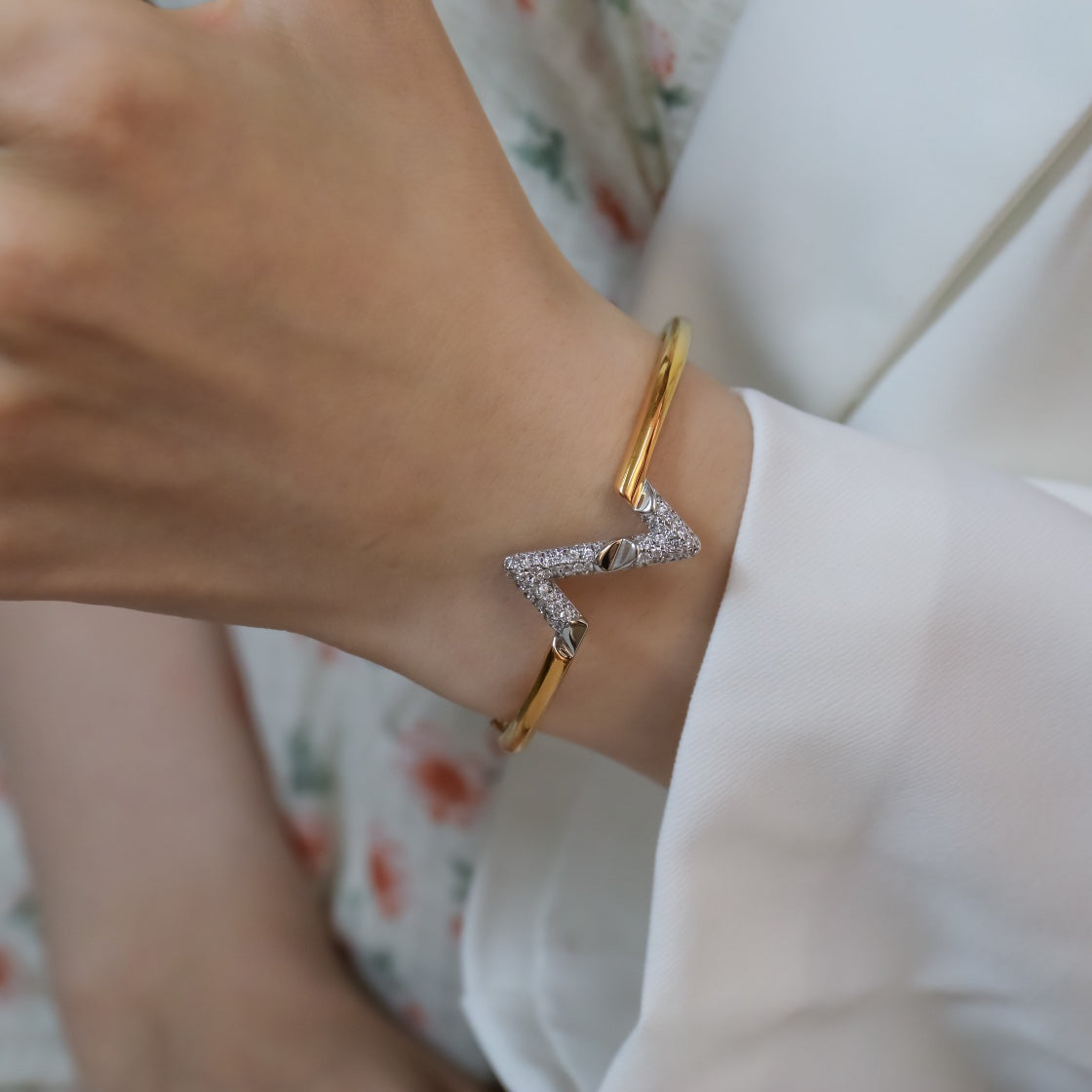 [Rani Jewelry]VOLTE UPSITE DOWN GOLD DIAMOND BRACELET