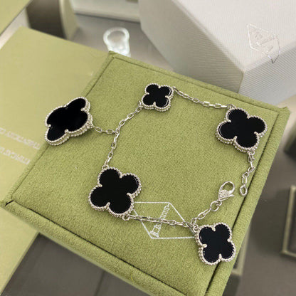 [Rani Jewelry]CLOVER 5 MOTIFS SIVLER ONYX BRACELET