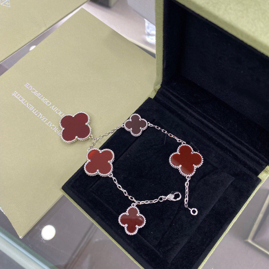 [Rani Jewelry]CLOVER 5 MOTIFS SIVLER CARNELIAN BRACELET