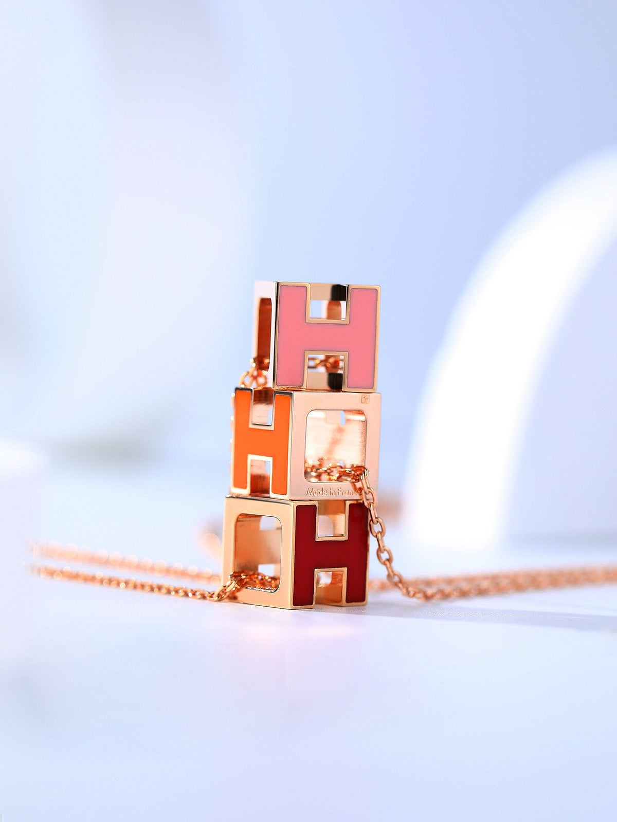 [Rani Jewelry]H CAGE PINK GOLD NECKLACE