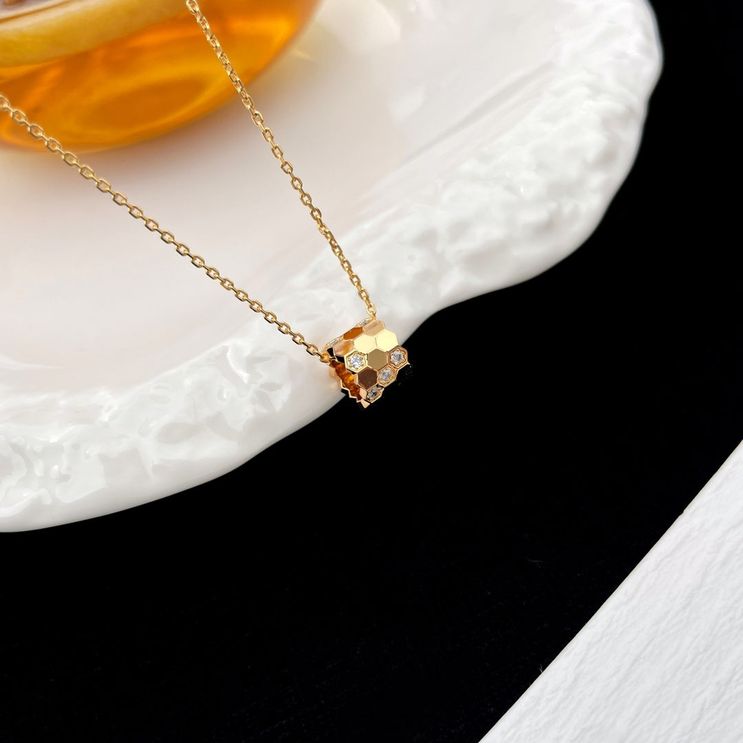 [Rani Jewelry]BEE MINI PEDANT DIAMOND NECKLACE
