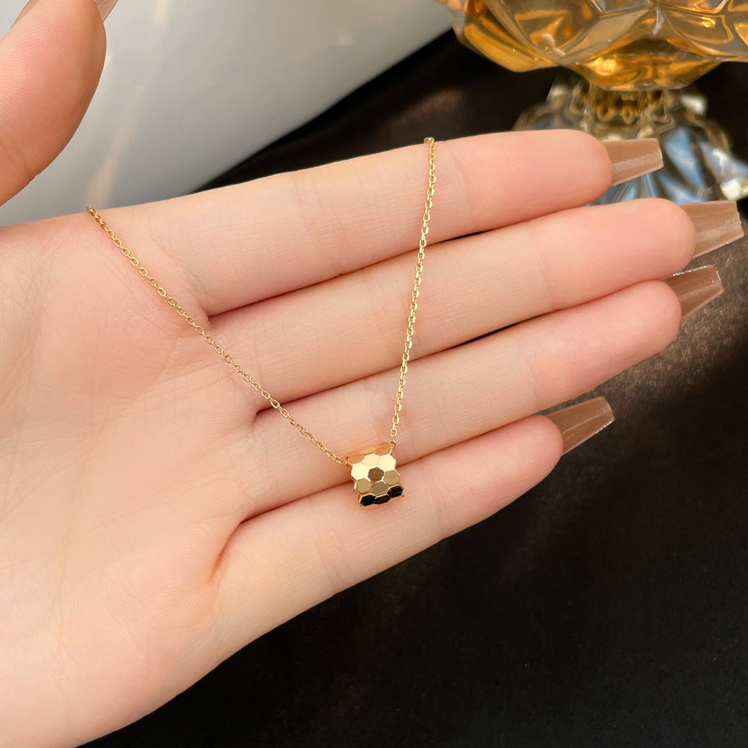 [Rani Jewelry]BEE MINI NECKLACE