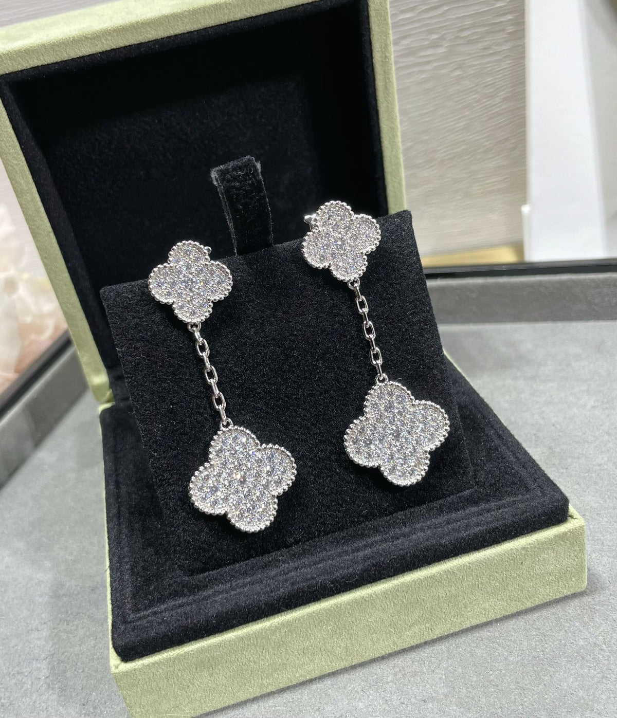 [Rani Jewelry]CLOVER 2 MOTIFS DIAMOND PAVED SILVER EARRINGS