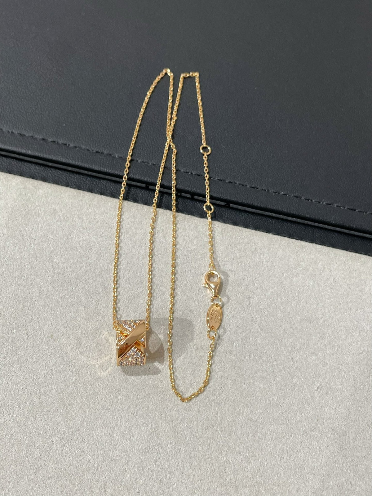 [Rani Jewelry]LIENS EVIDENCE DIAMOND PAVED NECKLACE