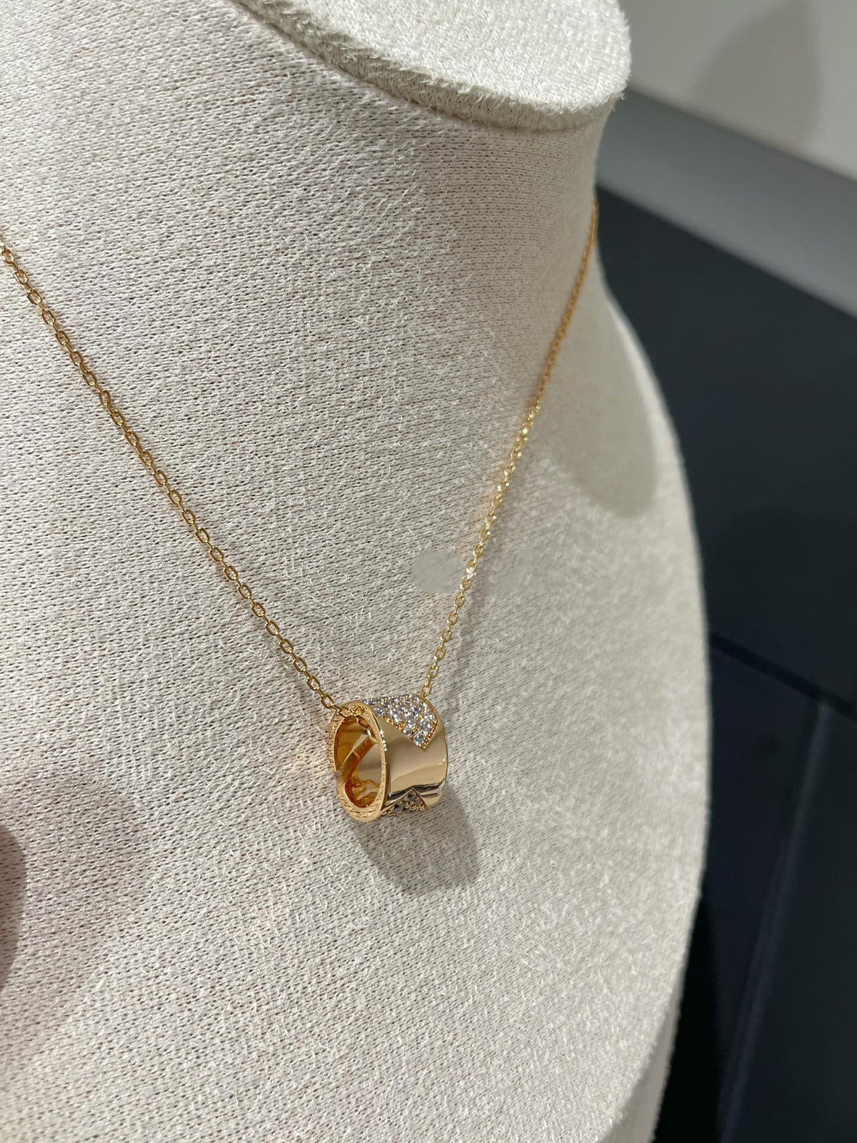[Rani Jewelry]LIENS EVIDENCE DIAMOND PAVED NECKLACE