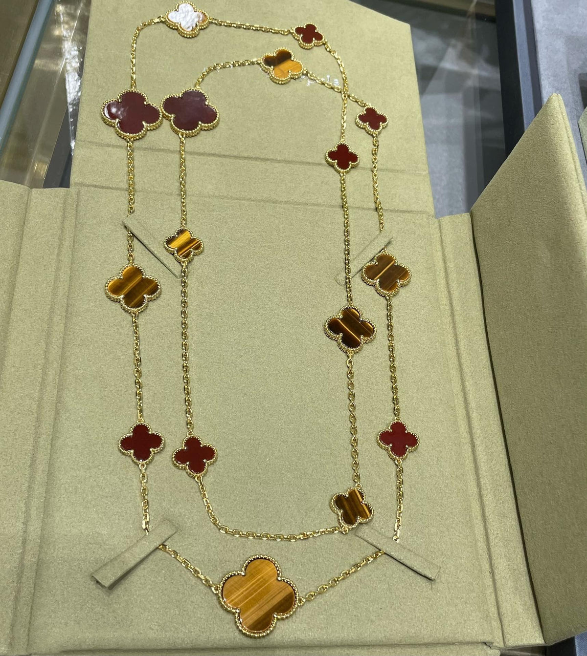 [Rani Jewelry]CLOVER 16 MOTIF CARNELIAN TIGER EYE ROSE GOLD NECKLACE