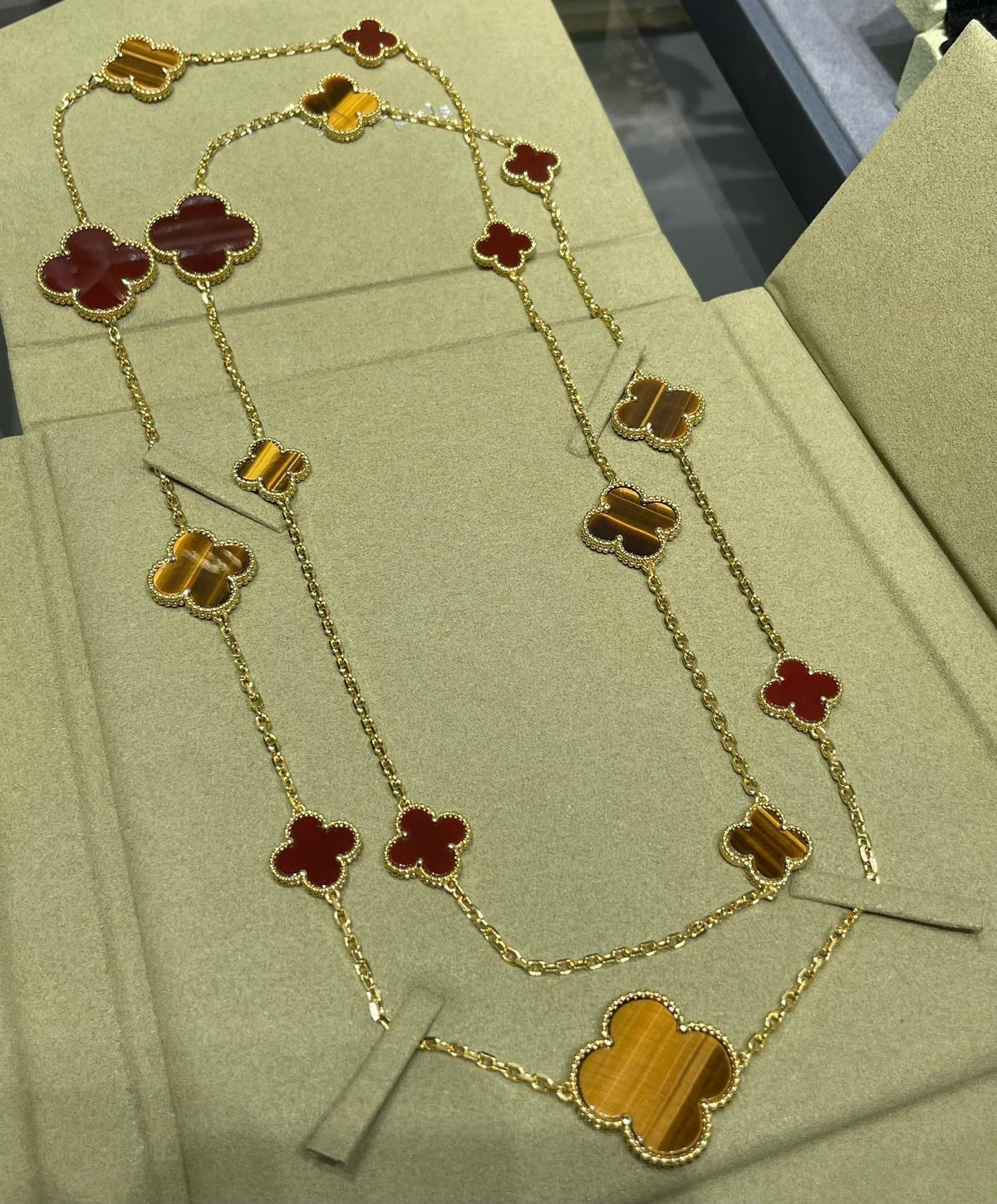 [Rani Jewelry]CLOVER 16 MOTIF CARNELIAN TIGER EYE ROSE GOLD NECKLACE