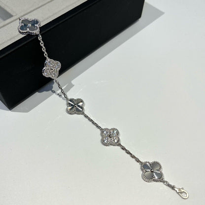[Rani Jewelry] CLOVER 5 MOTIF LASER BRACELET COLLECTION