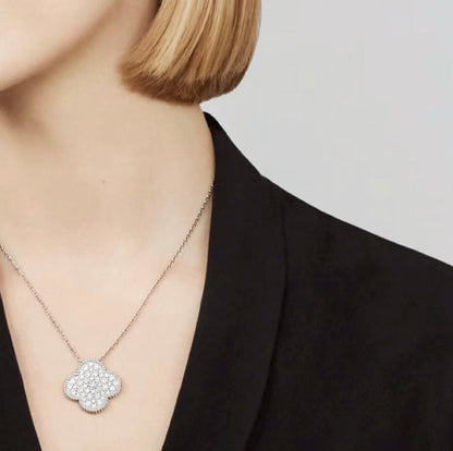[Rani Jewelry]CLOVER 25MM LARGE PENDANT DIAMOND PAVED SILVER NECKLACE