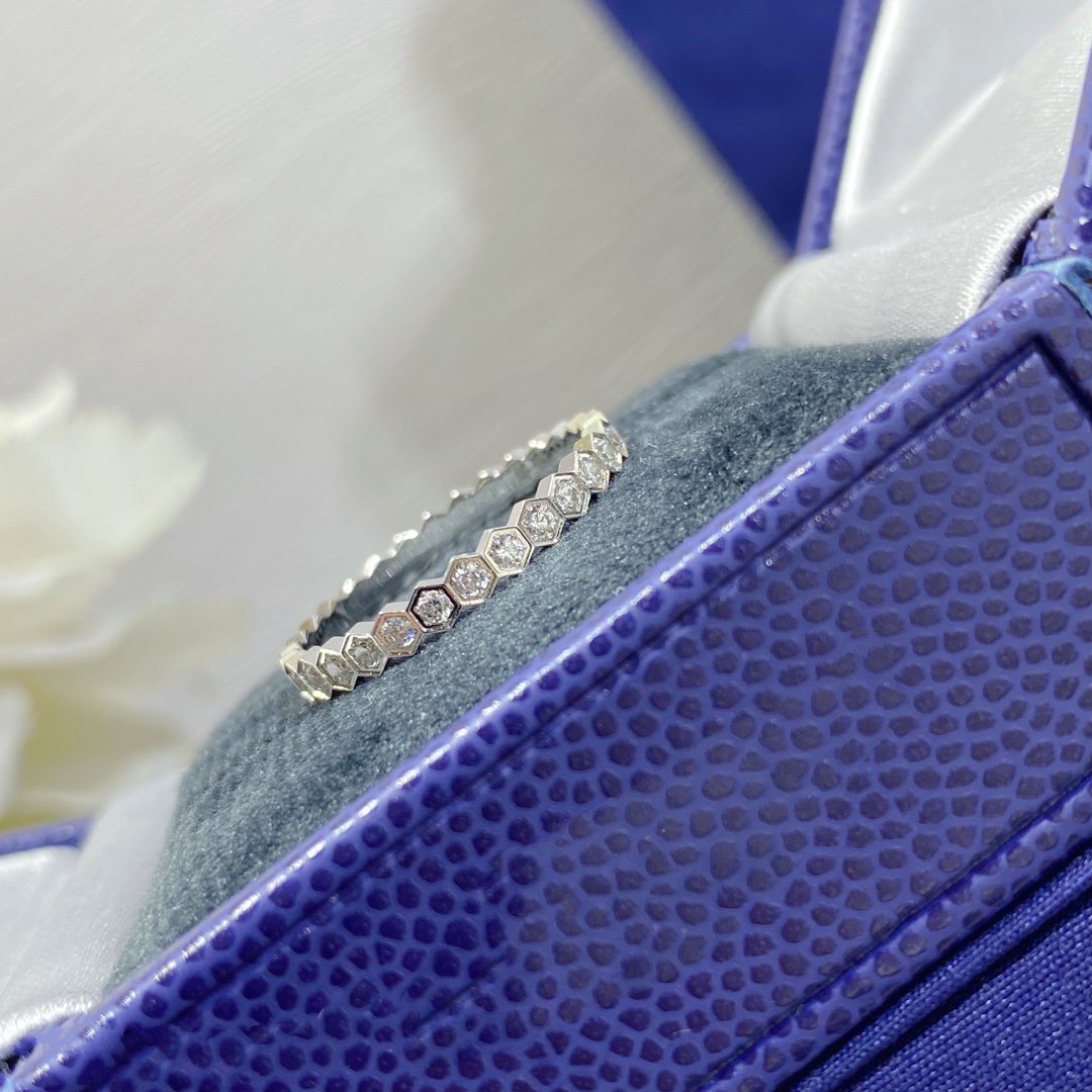 [Rani Jewelry]BEE LOVE DIAMOND PAVED SMALL RING