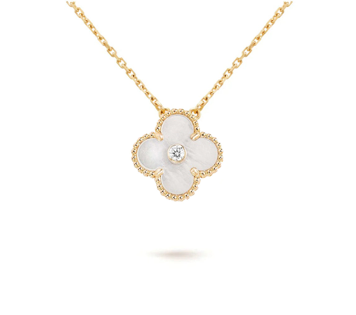 [Rani Jewelry]CLOVER 15MM CHRISTMAS LIMITED EDITION SINGLE FLOWER NECKLACE