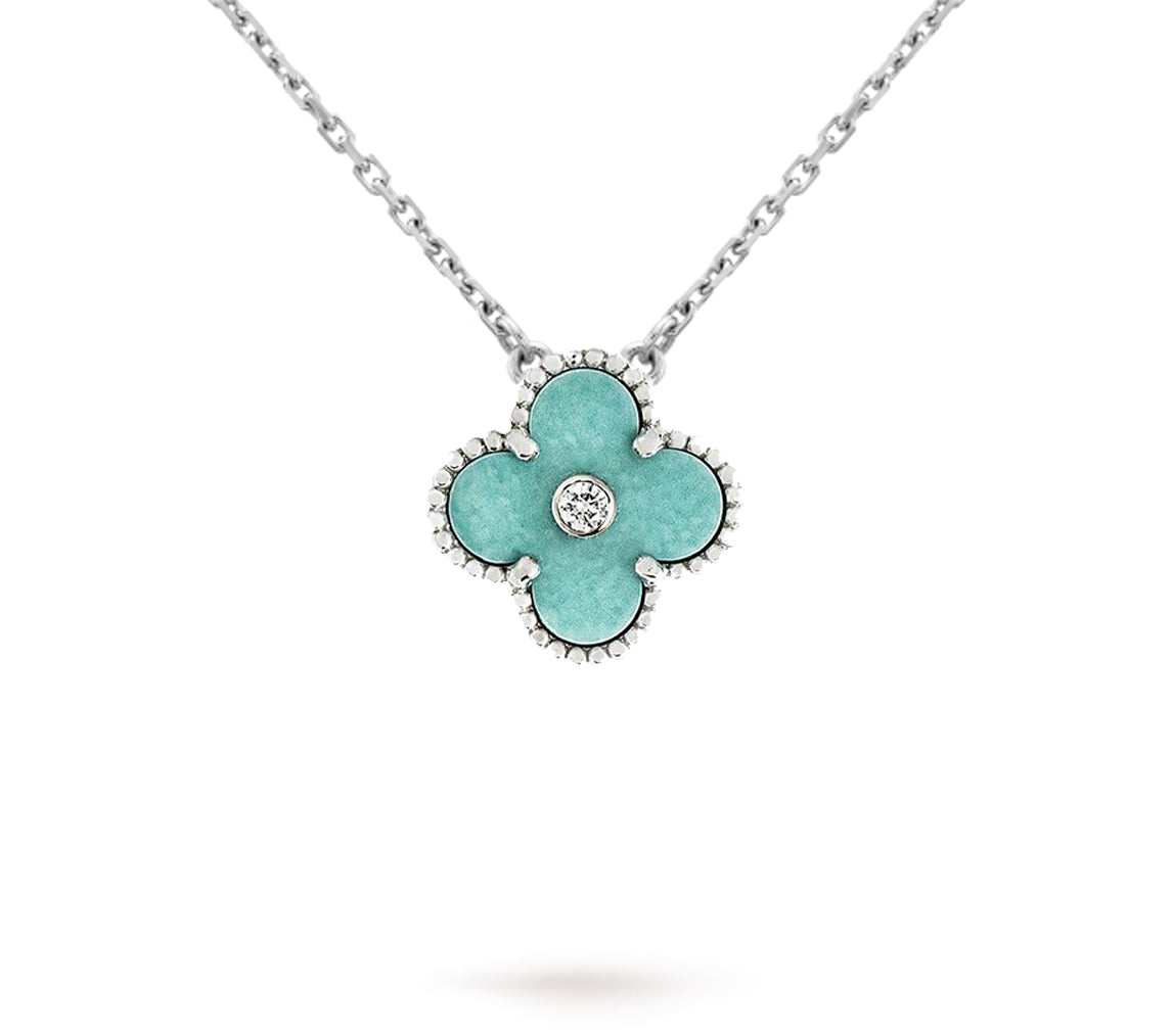 [Rani Jewelry]CLOVER 15MM CHRISTMAS LIMITED EDITION SINGLE FLOWER NECKLACE