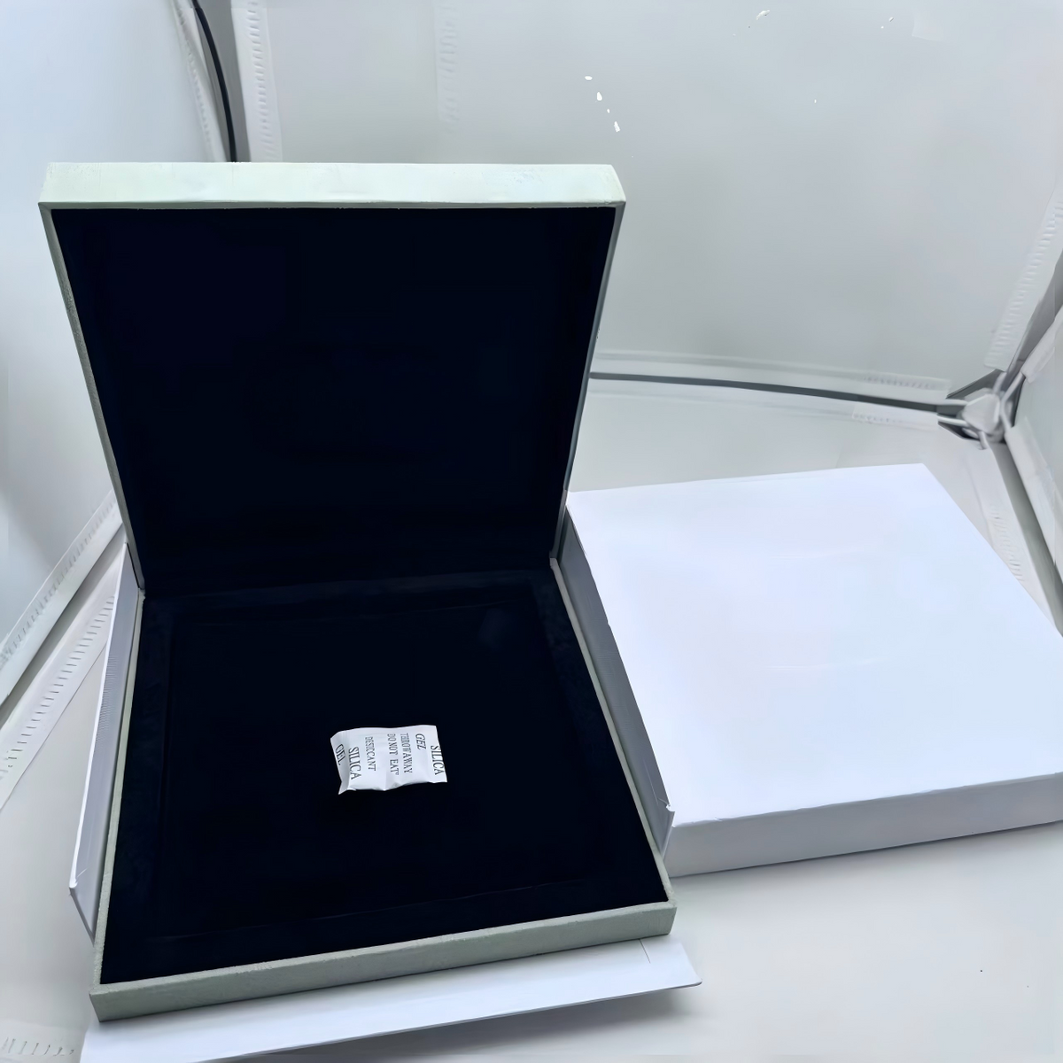 [Rani Jewelry] VA CLOVER BOX GIFT BAG