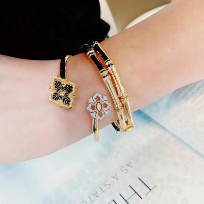 [Rani Jewelry JEWELRY] OPERA TULLE  GOLD BRACELET WITH ENAMEL BACKGROUND