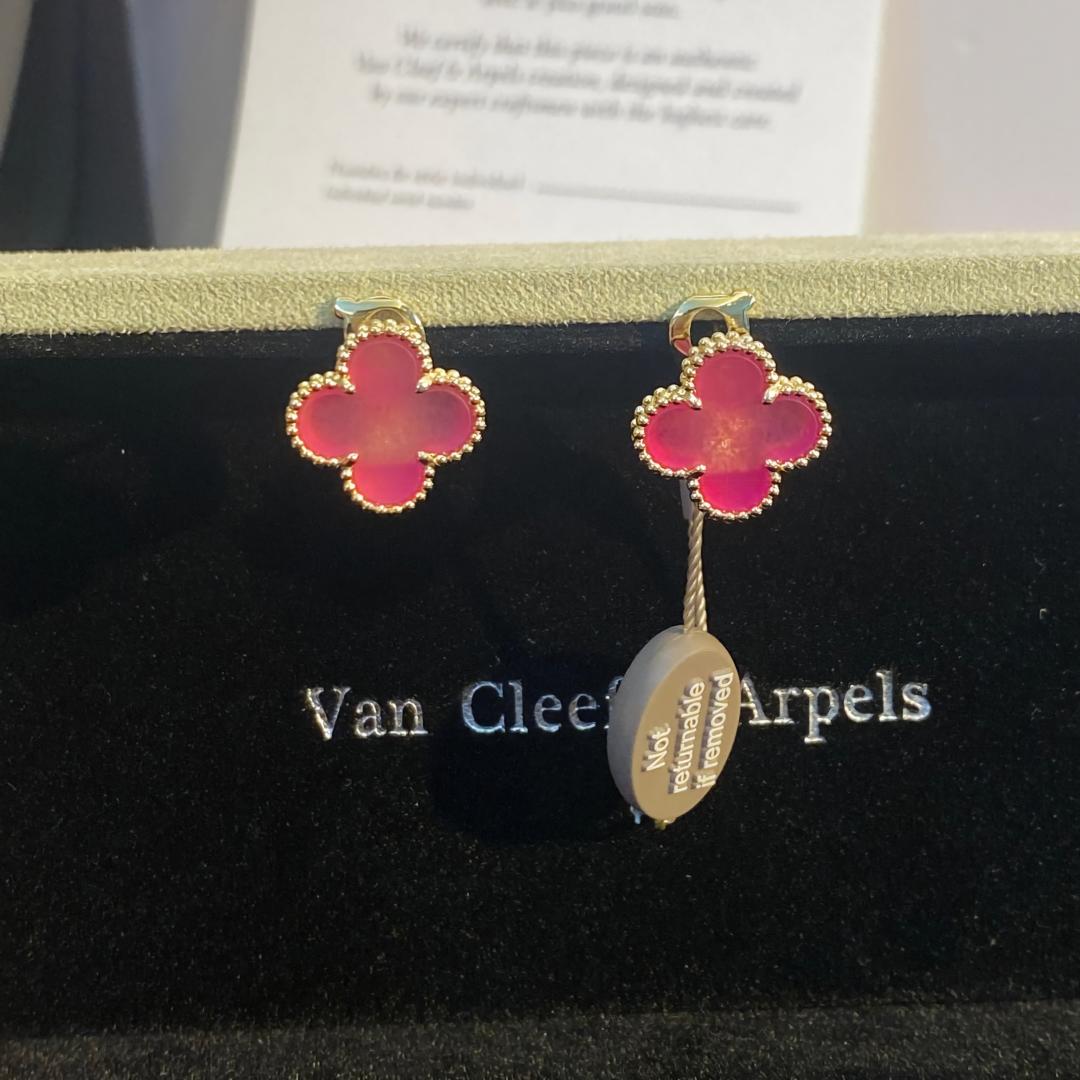 [Rani Jewelry]NEW CLOVER 15MM PINK ENAMEL STUD EARRINGS