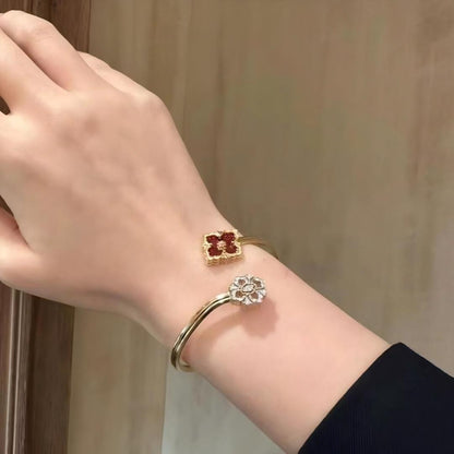 [Rani Jewelry JEWELRY] OPERA TULLE  GOLD BRACELET WITH ENAMEL BACKGROUND