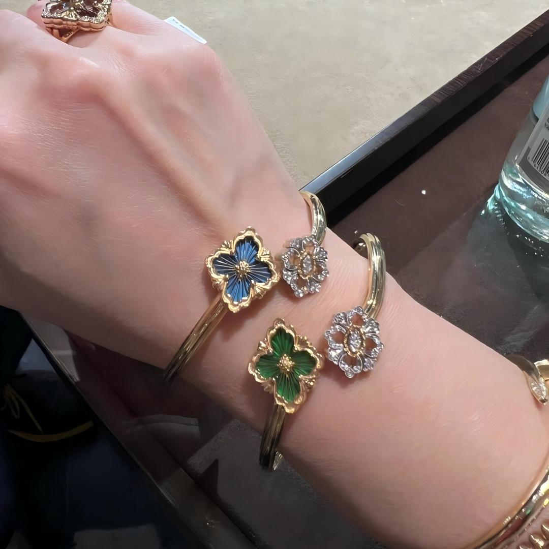 [Rani Jewelry JEWELRY] OPERA TULLE  GOLD BRACELET WITH ENAMEL BACKGROUND
