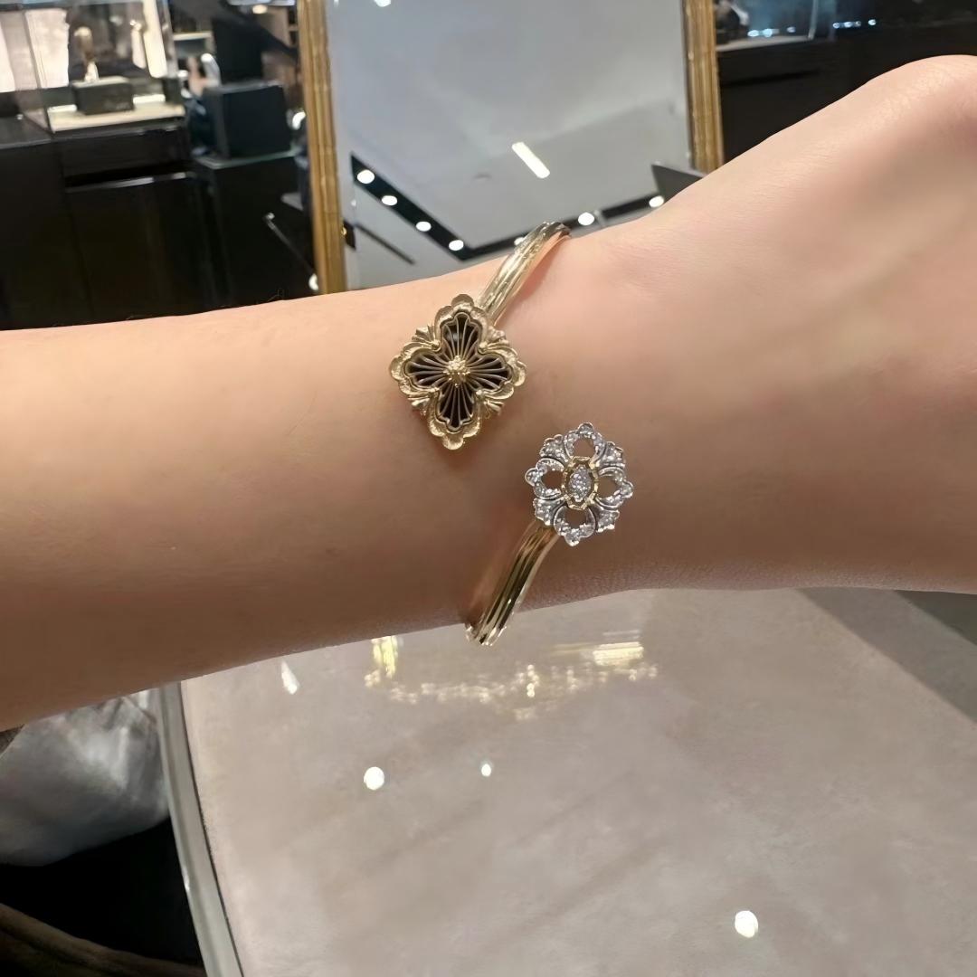 [Rani Jewelry JEWELRY] OPERA TULLE  GOLD BRACELET WITH ENAMEL BACKGROUND