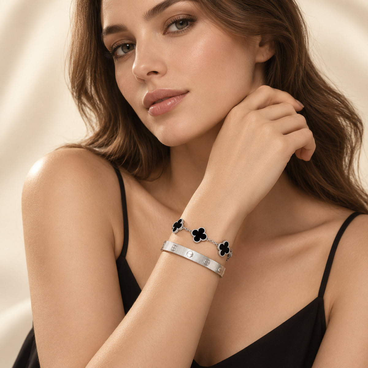 [Rani Jewelry]Clover & Love Sliver 2-Piece Bracelet Stack Set