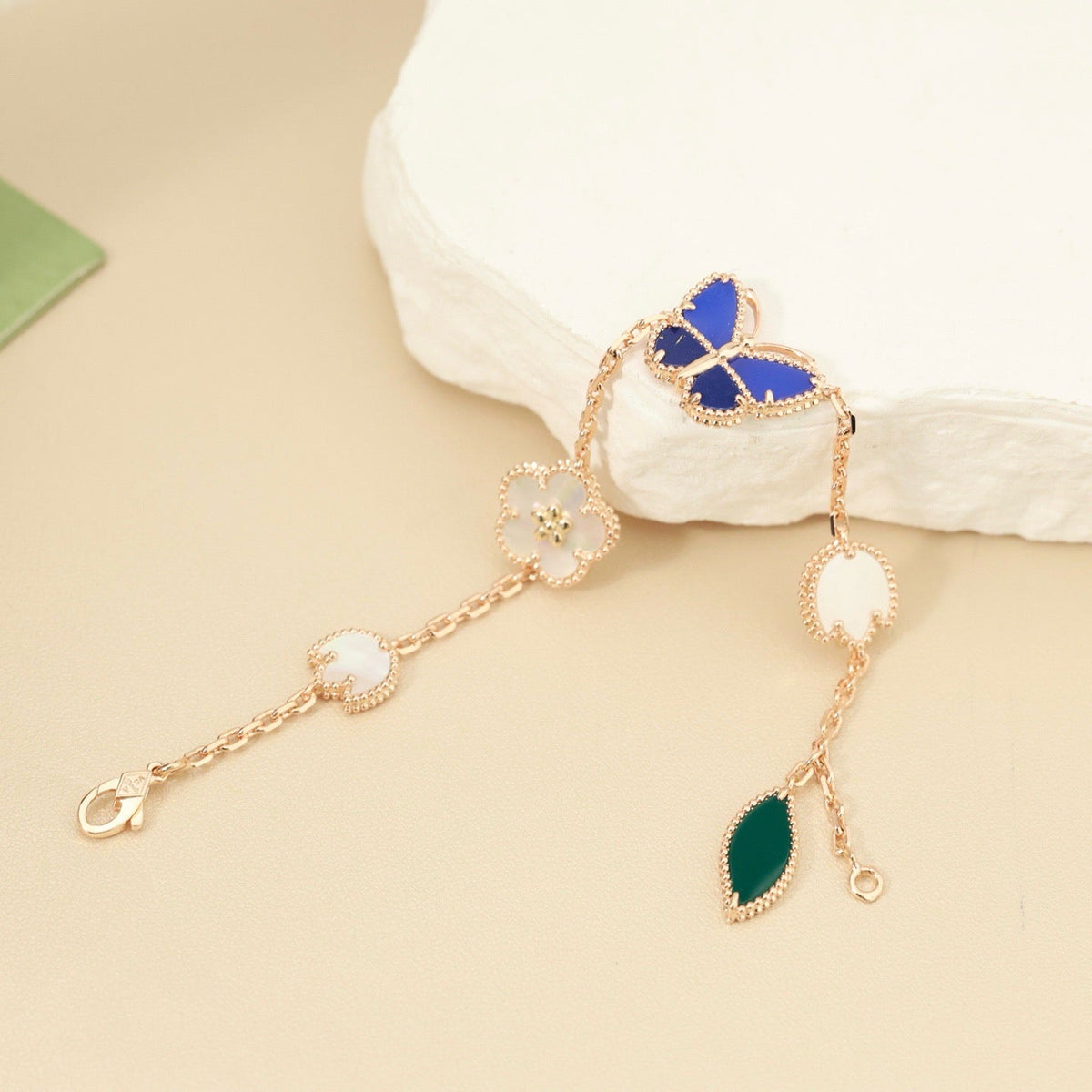 [Rani Jewelry]LUCKY SPRING BUTTERFLY 5 MOTIF BRACELET