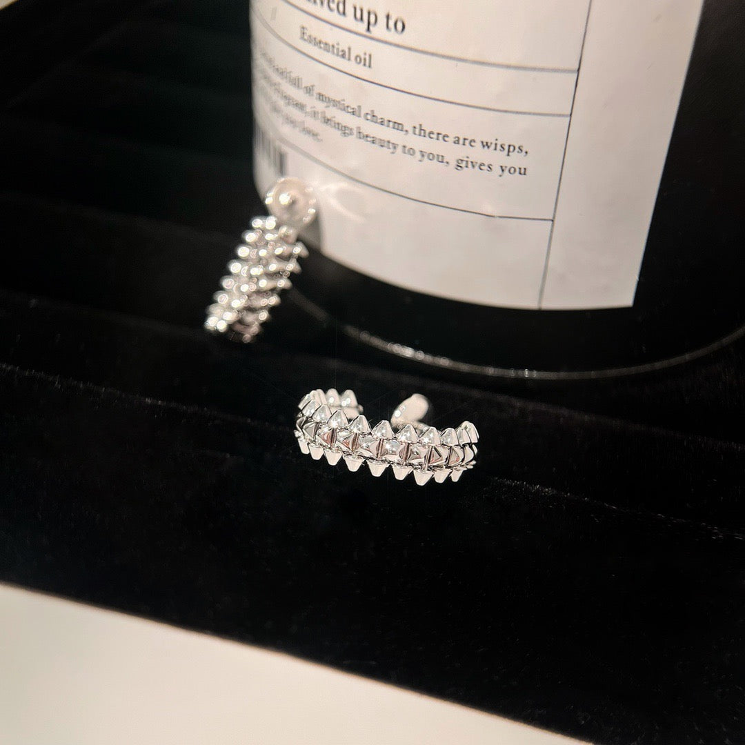 [Rani Jewelry] CLASH SMALL HOOP EARRINGS