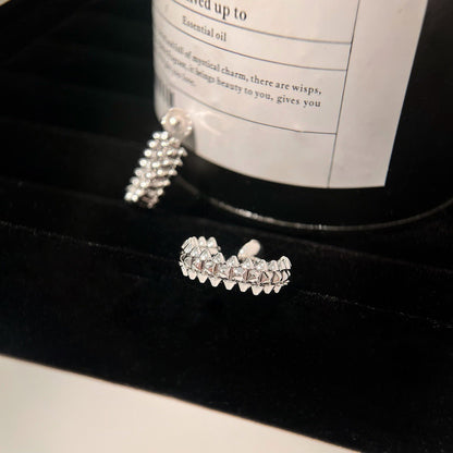 [Rani Jewelry] CLASH SMALL HOOP EARRINGS