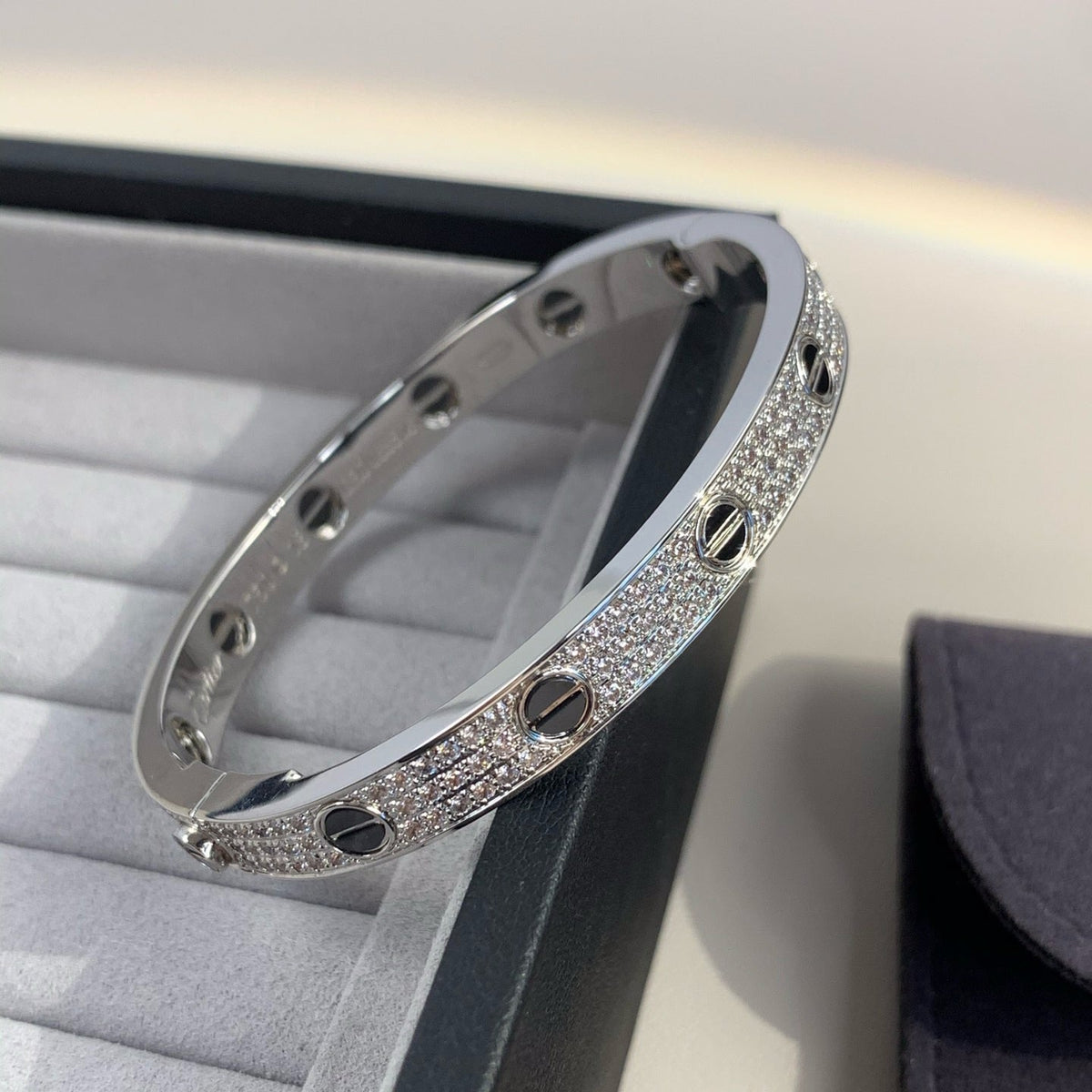 [Rani Jewelry] LOVE BRACELET 6.1MM DIAMOND-PAVED CERAMIC