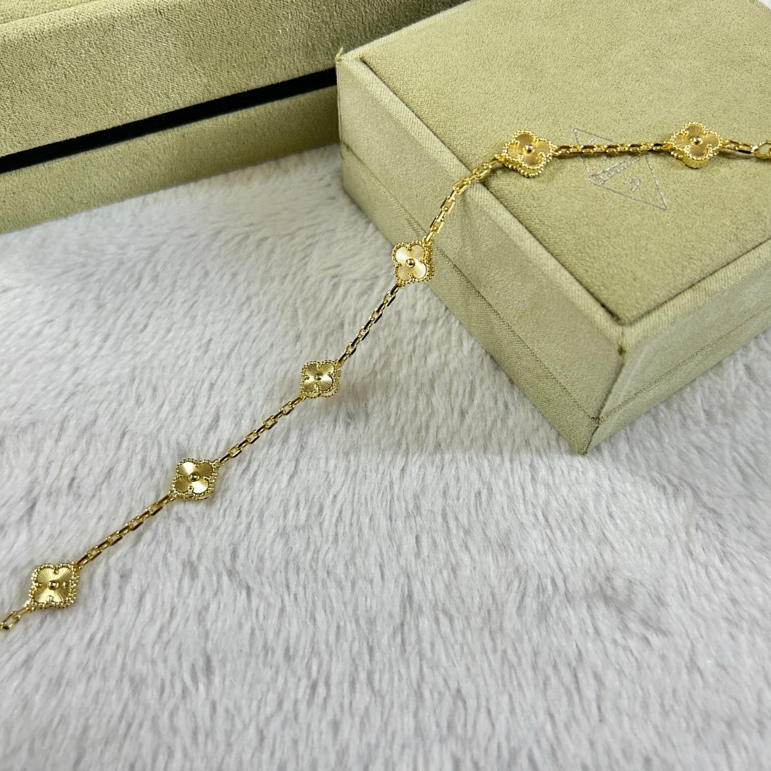 [Rani Jewelry]CLOVER 6 MOTIF DIAMOND BRACELET