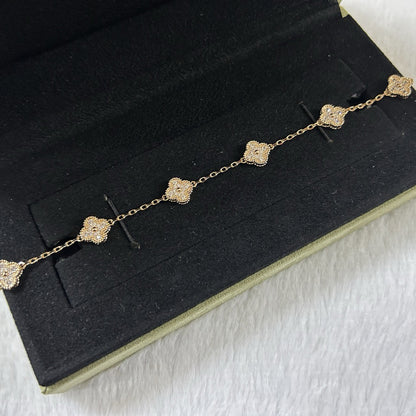 [Rani Jewelry]CLOVER 6 MOTIF DIAMOND BRACELET