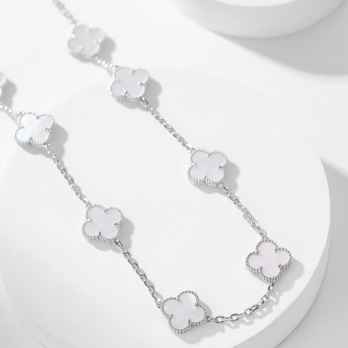 [Rani Jewelry]CLOVER 10 MOTIFS WHITE MOTHER OF PEARL NECKLACE