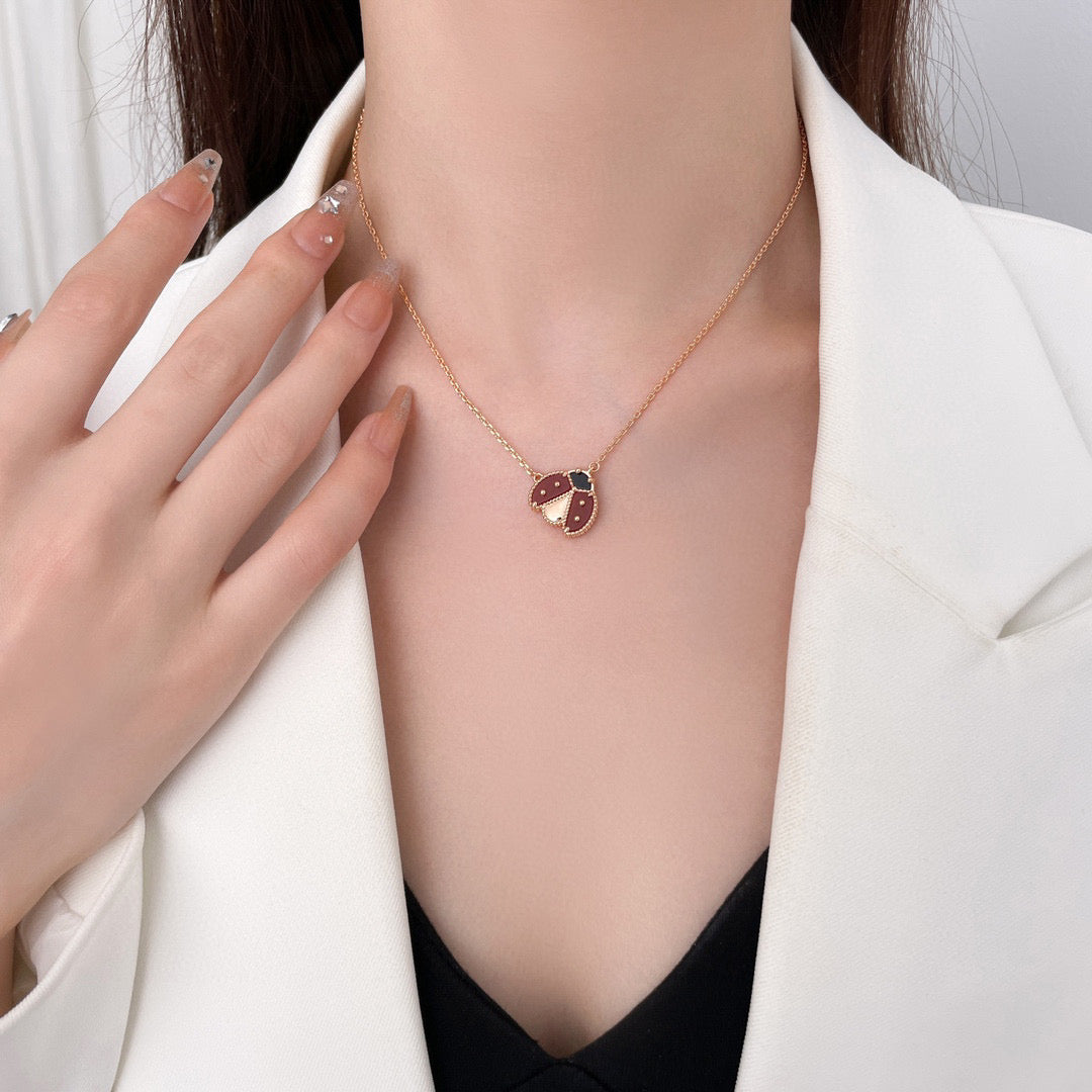 [Rani Jewelry]LUCKY  CARNELIANS LADYBUG NECKLACE