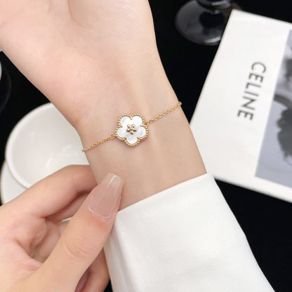 [Rani Jewelry]LUCKY WHITE MOP PLUM BLOSSOM  BRACELET