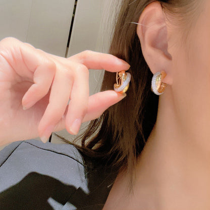 [Rani Jewelry] TRINITY HALF DIAMOND  CLASSIC EARRINGS