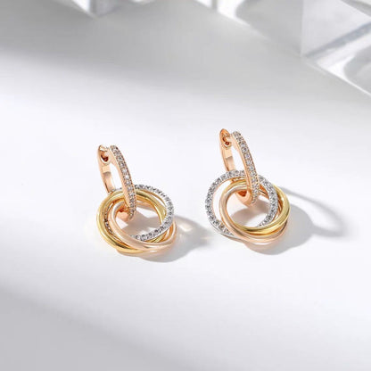 [Rani Jewelry] TRINITY HALF DIAMOND  EARRINGS