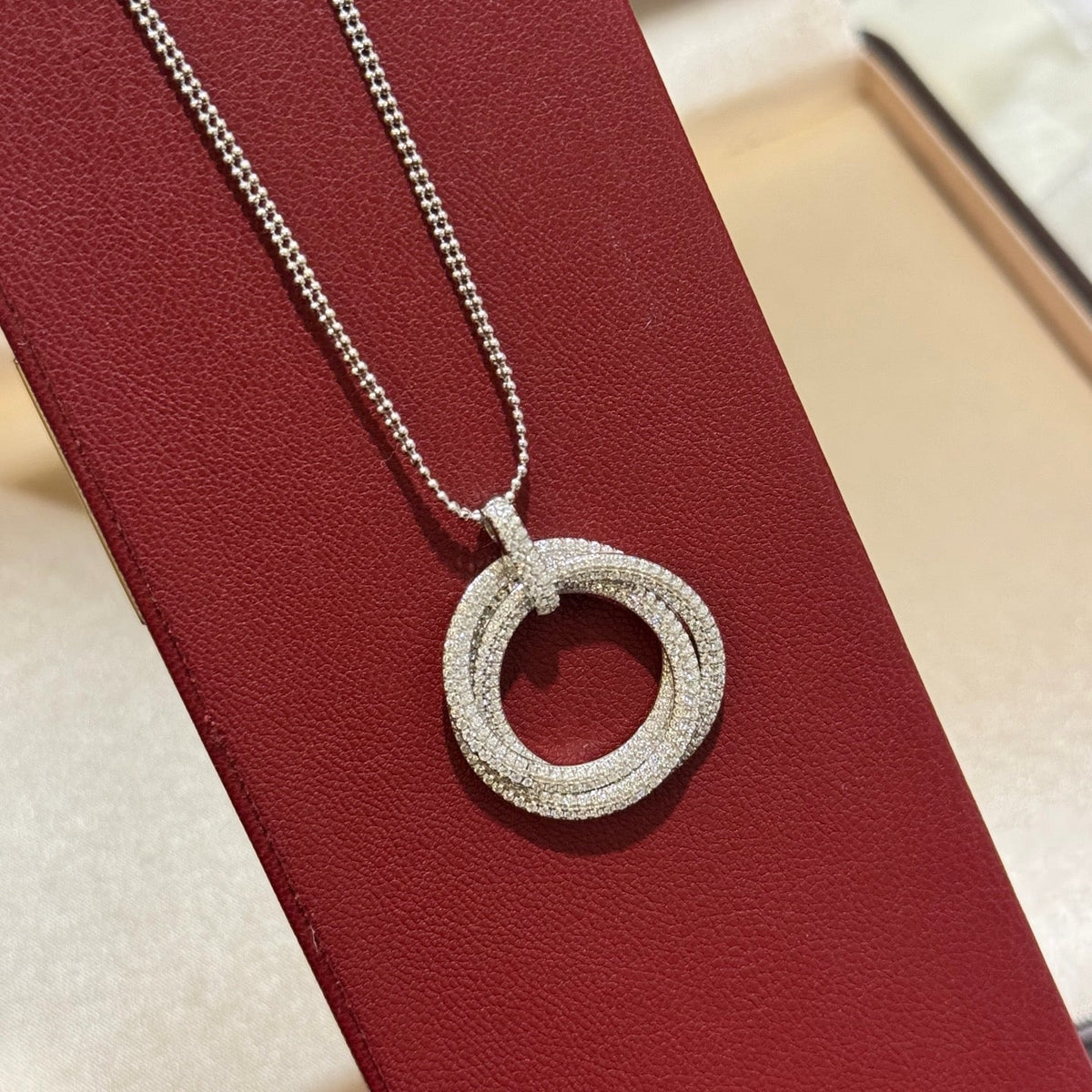 [Rani Jewelry] TRINITY LARGE FULL DIAMOND  NECKLACE