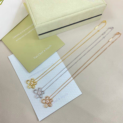 [Rani Jewelry]FLOWERLACE NECKLACE 5 DIAMONDS