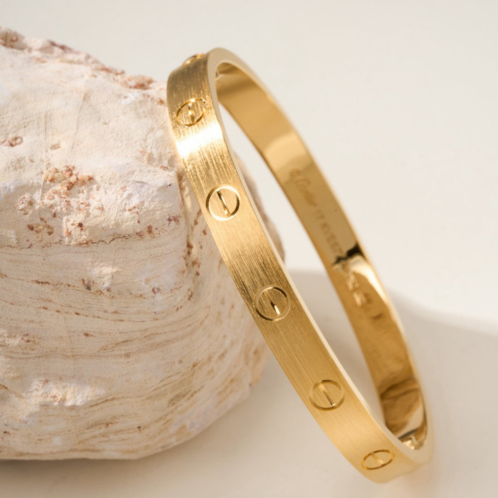 [Rani Jewelry] LOVE Brushed & Lucky Spring Butterfly 5-Motif Bracelet Stack Set