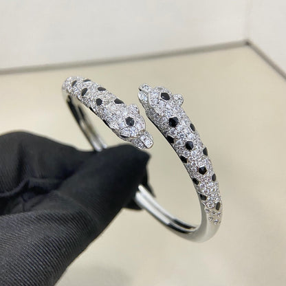 [Rani Jewelry] PANTHERE DOUBLE HEADED HALF DIAMOND OPEN BRACELET