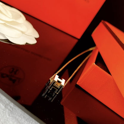 [Rani Jewelry]H WHITE SQUARE GOLD NECKLACE