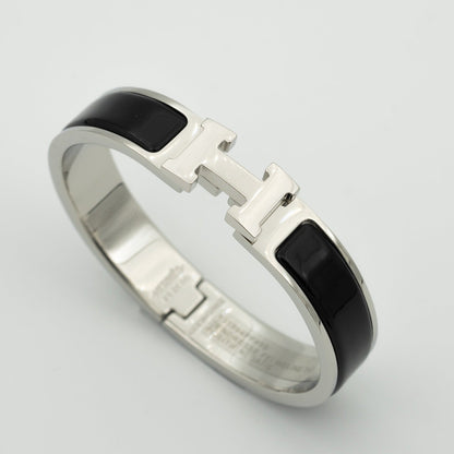 [Rani Jewelry]H BLACK BRACELET