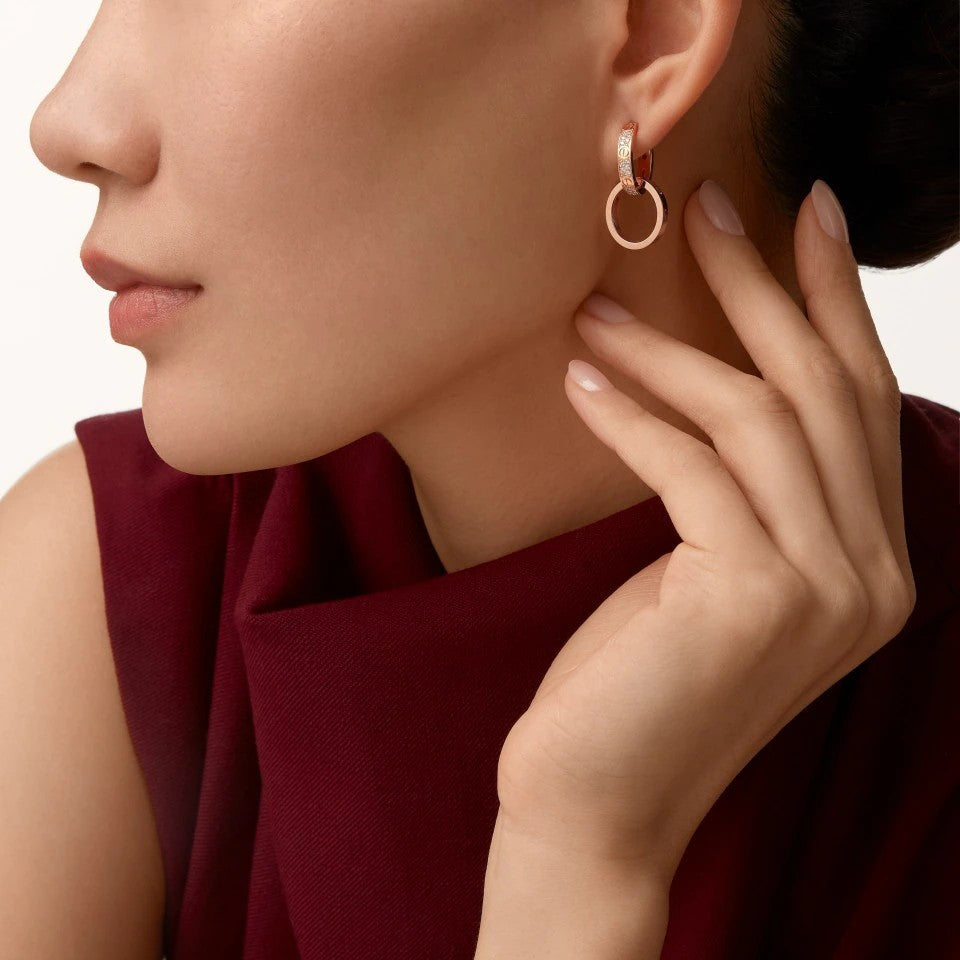 [Rani Jewelry] LOVE 3.3MM DANGLE HALF DIAMOND EARRINGS
