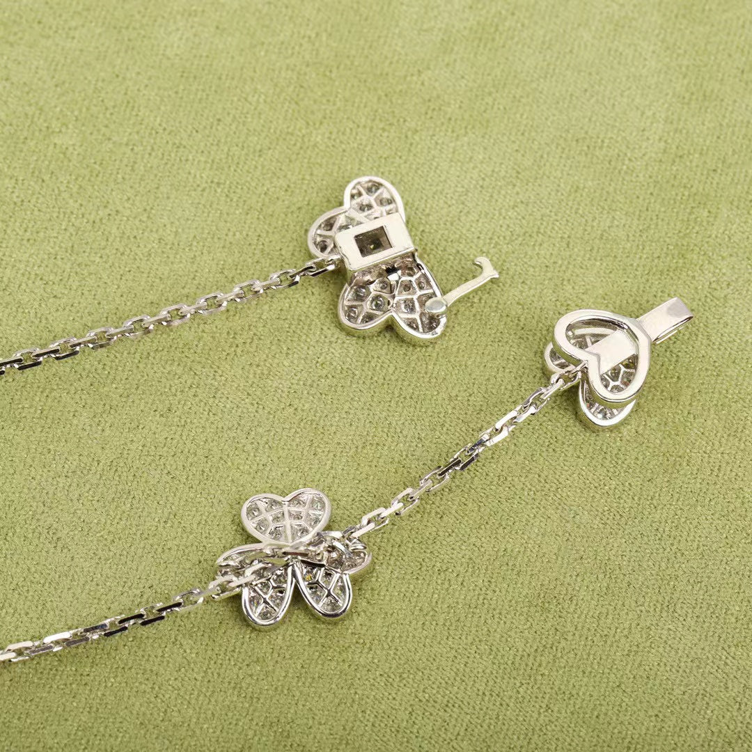 [Rani Jewelry]FRIVOLE SILVER 9 FLOWERS NECKLACE