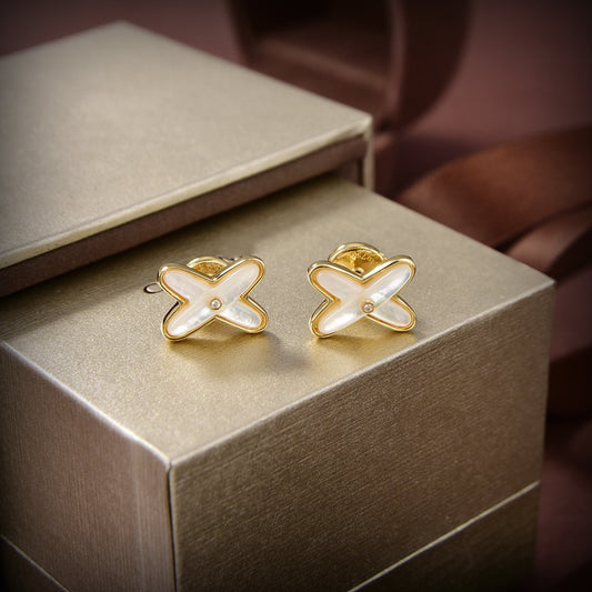 [Rani Jewelry]JEUX DE WHITE MOP GOLD DIAMOND EARRINGS